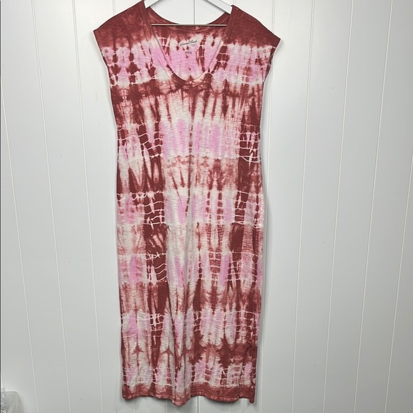 Universal Thread Womens Dress M White Pink Brown Tie Dye Pullover Maxi VNeck EUC - Picture 1 of 12